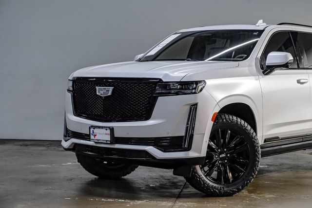 2021 Cadillac Escalade 4WD Sport Platinum LIFTED 35" R/T Matte PPF LOADED | Dallas, TX | East Dallas Diesel
