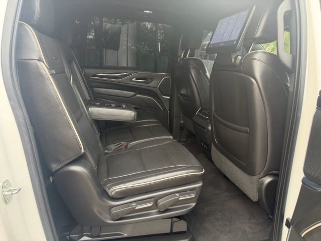 2021 Cadillac Escalade ESV Sport