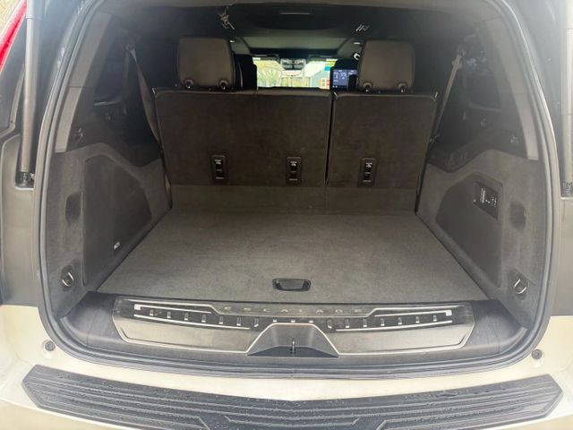 2021 Cadillac Escalade ESV Sport