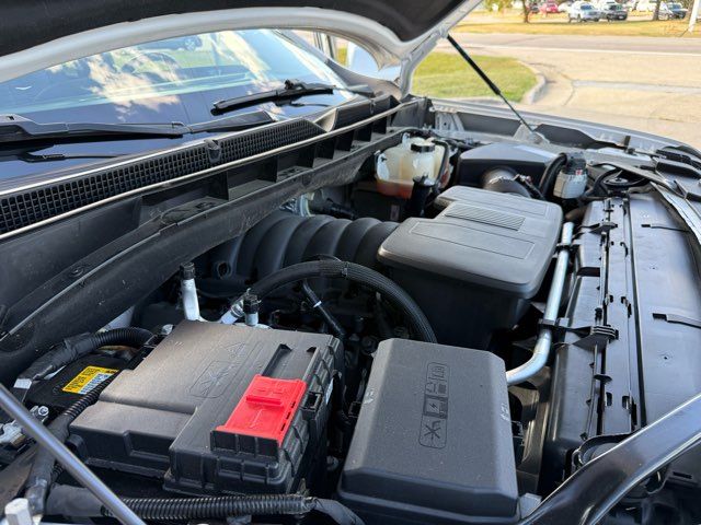 2021 Cadillac Escalade Premium Luxury Platinum | Gifford, IL | Trav's Automotive