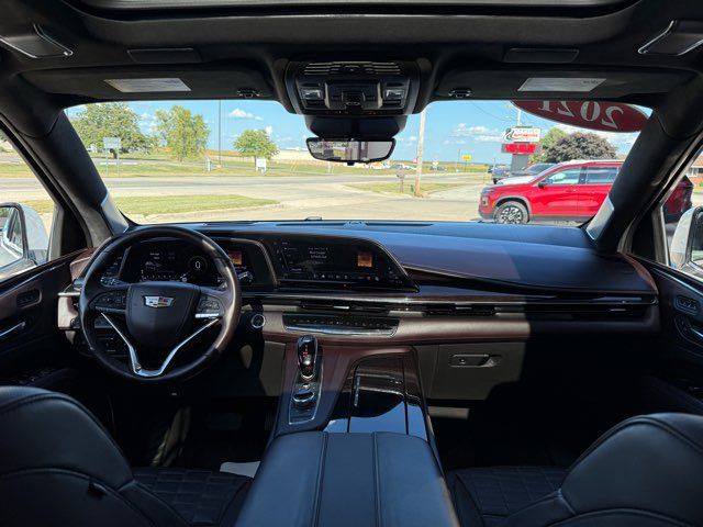 2021 Cadillac Escalade Premium Luxury Platinum | Gifford, IL | Trav's Automotive