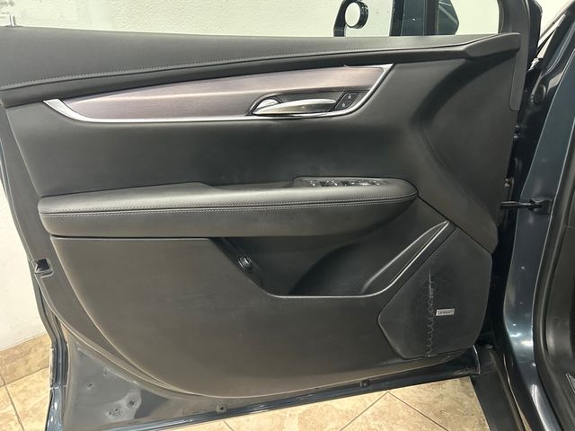 2021 Cadillac XT5 Luxury