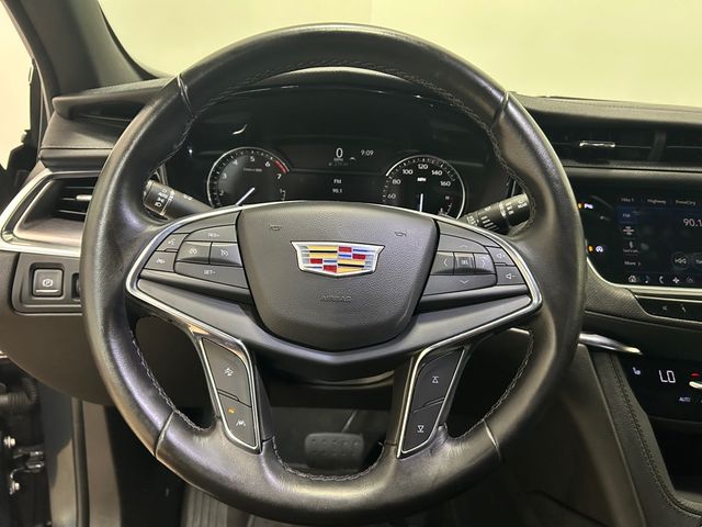 2021 Cadillac XT5 Luxury