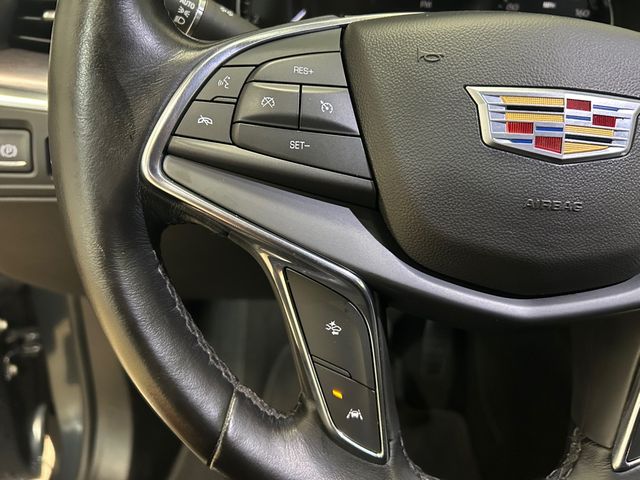 2021 Cadillac XT5 Luxury