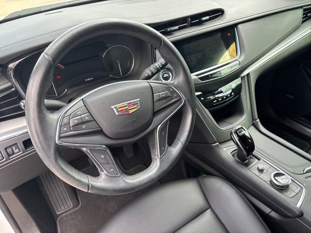 2021 Cadillac XT5 Luxury