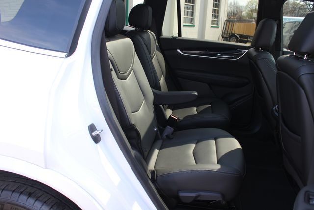 2021 Cadillac XT6 AWD Premium Luxury | Granite City, Illinois | MasterCars Company Inc. 2021 Cadillac XT6 AWD Premium Luxury | Granite City, Illinois | MasterCars Company Inc.