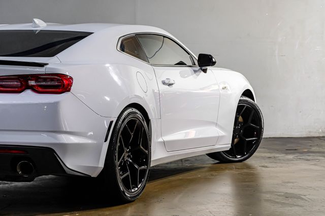 2021 Chevrolet Camaro LT1 6.2L V8 6-Speed Black Pkg 20" CARBON WHEELS | Dallas, TX | East Dallas Diesel 2021 Chevrolet Camaro LT1 6.2L V8 6-Speed Black Pkg 20" CARBON WHEELS | Dallas, TX | East Dallas Diesel