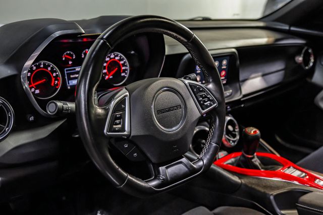 2021 Chevrolet Camaro LT1 6.2L V8 6-Speed Black Pkg 20" CARBON WHEELS | Dallas, TX | East Dallas Diesel 2021 Chevrolet Camaro LT1 6.2L V8 6-Speed Black Pkg 20" CARBON WHEELS | Dallas, TX | East Dallas Diesel