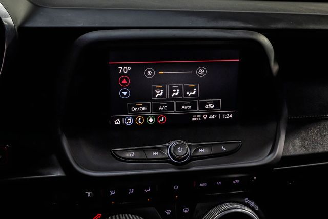 2021 Chevrolet Camaro LT1 6.2L V8 6-Speed Black Pkg 20" CARBON WHEELS | Dallas, TX | East Dallas Diesel 2021 Chevrolet Camaro LT1 6.2L V8 6-Speed Black Pkg 20" CARBON WHEELS | Dallas, TX | East Dallas Diesel