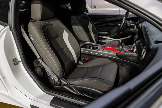 2021 Chevrolet Camaro LT1 6.2L V8 6-Speed Black Pkg 20" CARBON WHEELS | Dallas, TX | East Dallas Diesel 2021 Chevrolet Camaro LT1 6.2L V8 6-Speed Black Pkg 20" CARBON WHEELS | Dallas, TX | East Dallas Diesel