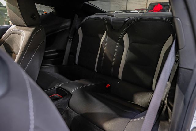 2021 Chevrolet Camaro LT1 6.2L V8 6-Speed Black Pkg 20" CARBON WHEELS | Dallas, TX | East Dallas Diesel 2021 Chevrolet Camaro LT1 6.2L V8 6-Speed Black Pkg 20" CARBON WHEELS | Dallas, TX | East Dallas Diesel