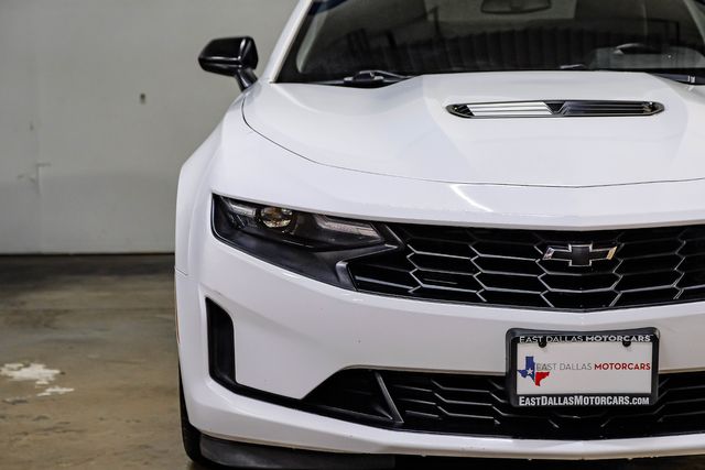 2021 Chevrolet Camaro LT1 6.2L V8 6-Speed Black Pkg 20" CARBON WHEELS | Dallas, TX | East Dallas Diesel 2021 Chevrolet Camaro LT1 6.2L V8 6-Speed Black Pkg 20" CARBON WHEELS | Dallas, TX | East Dallas Diesel