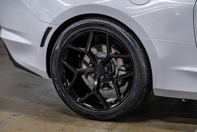 2021 Chevrolet Camaro LT1 6.2L V8 6-Speed Black Pkg 20" CARBON WHEELS | Dallas, TX | East Dallas Diesel 2021 Chevrolet Camaro LT1 6.2L V8 6-Speed Black Pkg 20" CARBON WHEELS | Dallas, TX | East Dallas Diesel