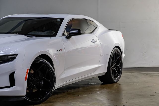 2021 Chevrolet Camaro LT1 6.2L V8 6-Speed Black Pkg 20" CARBON WHEELS | Dallas, TX | East Dallas Diesel 2021 Chevrolet Camaro LT1 6.2L V8 6-Speed Black Pkg 20" CARBON WHEELS | Dallas, TX | East Dallas Diesel