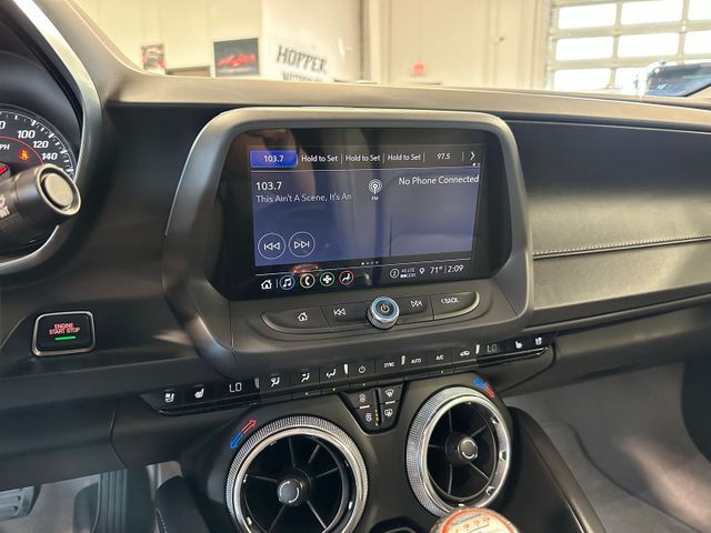 2021 Chevrolet Camaro SS 2SS 6-Speed Manual Heads-Up Display | Irving, Texas | Hopper Motorplex