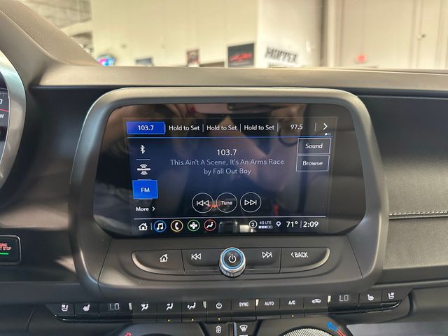 2021 Chevrolet Camaro SS 2SS 6-Speed Manual Heads-Up Display | Irving, Texas | Hopper Motorplex