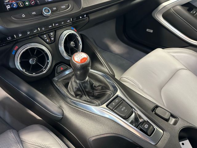 2021 Chevrolet Camaro SS 2SS 6-Speed Manual Heads-Up Display | Irving, Texas | Hopper Motorplex 2021 Chevrolet Camaro SS 2SS 6-Speed Manual Heads-Up Display | Irving, Texas | Hopper Motorplex