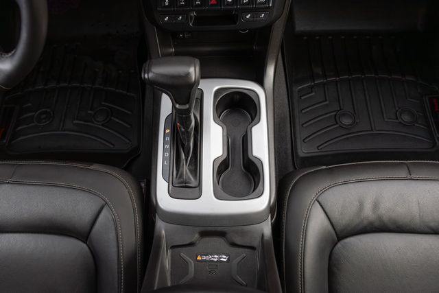 2021 Chevrolet Colorado ZR2 w/ Offroad Suspension, Remote Start, Carplay 2021 Chevrolet Colorado ZR2 w/ Offroad Suspension, Remote Start, Carplay