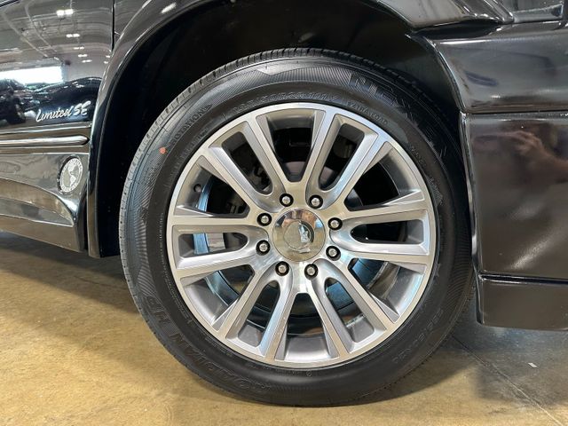 2021 Chevrolet Express 2500 LS Explorer Conversion Limited SE 6.6 V8 | Irving, Texas | Hopper Motorplex 2021 Chevrolet Express 2500 LS Explorer Conversion Limited SE 6.6 V8 | Irving, Texas | Hopper Motorplex