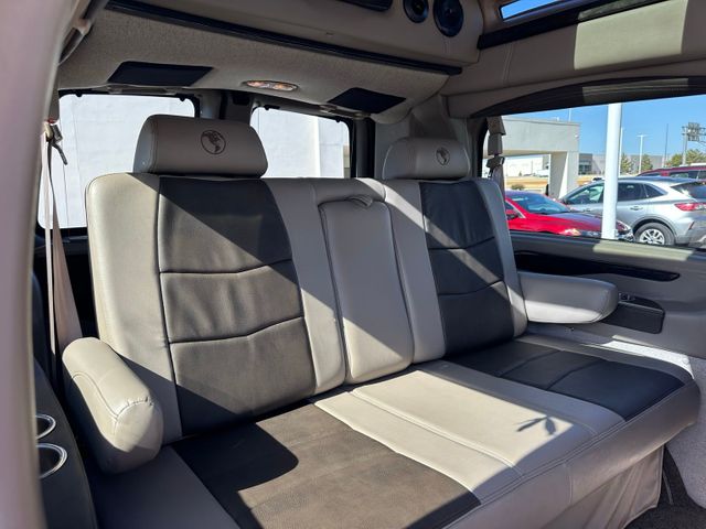 2021 Chevrolet Express 2500 LS Explorer Conversion Limited SE 6.6 V8 | Irving, Texas | Hopper Motorplex 2021 Chevrolet Express 2500 LS Explorer Conversion Limited SE 6.6 V8 | Irving, Texas | Hopper Motorplex