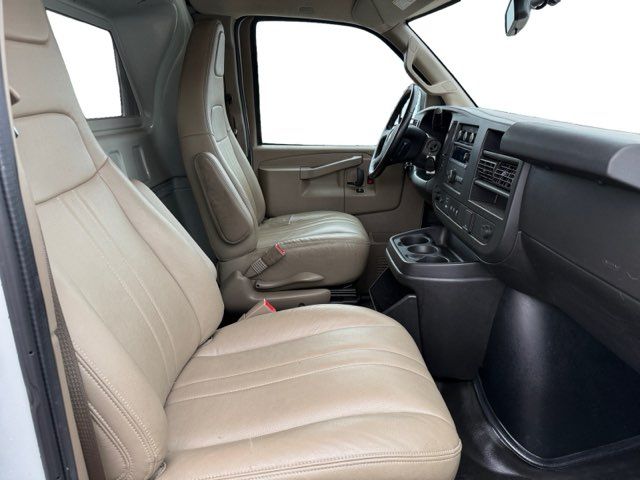 2021 Chevrolet Express 2500 | Arlington Heights, IL | Gmotorcars 2021 Chevrolet Express 2500 | Arlington Heights, IL | Gmotorcars