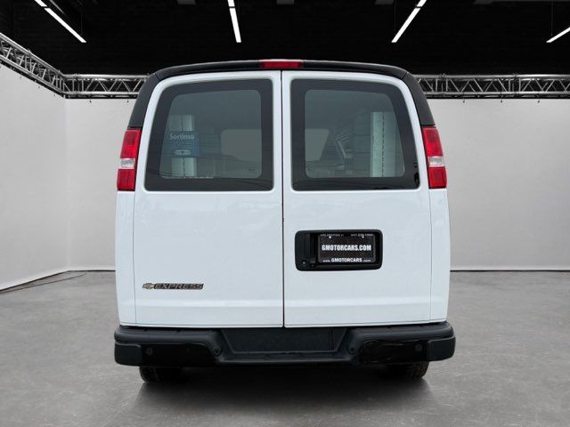 2021 Chevrolet Express 2500 | Arlington Heights, IL | Gmotorcars 2021 Chevrolet Express 2500 | Arlington Heights, IL | Gmotorcars