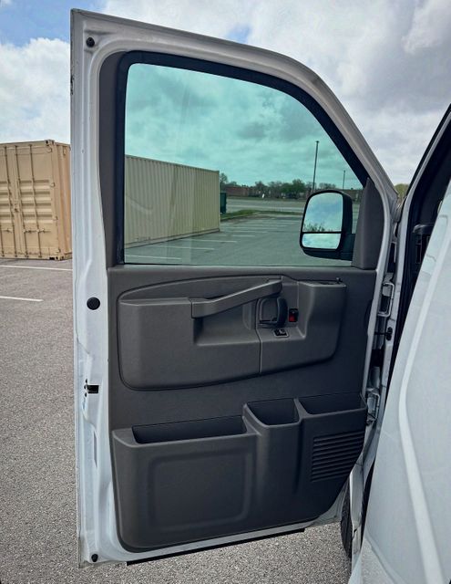 2021 Chevrolet Express 2500 | Corpus Christi, TX | Discount Motor Company 2021 Chevrolet Express 2500 | Corpus Christi, TX | Discount Motor Company