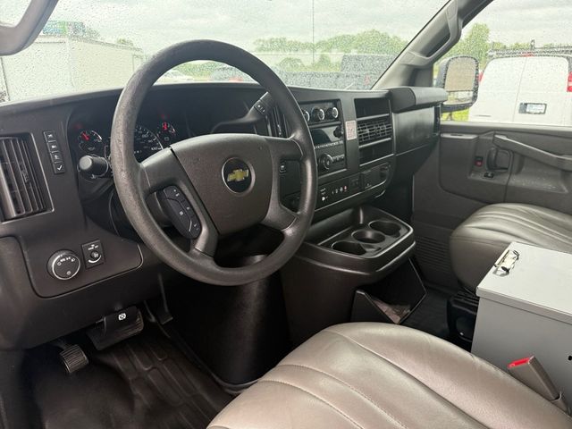 2021 Chevrolet EXPRESS G2500 V8 Cargo Service Van | Canton, Ohio | Ohio Auto Warehouse LLC 2021 Chevrolet EXPRESS G2500 V8 Cargo Service Van | Canton, Ohio | Ohio Auto Warehouse LLC