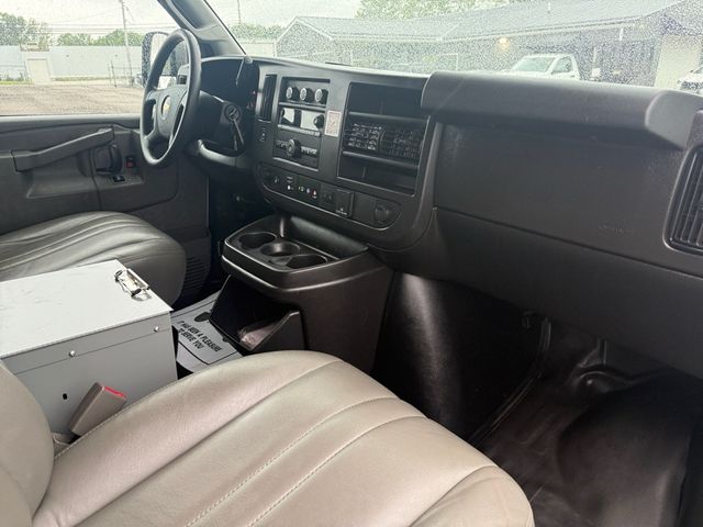 2021 Chevrolet EXPRESS G2500 V8 Cargo Service Van | Canton, Ohio | Ohio Auto Warehouse LLC