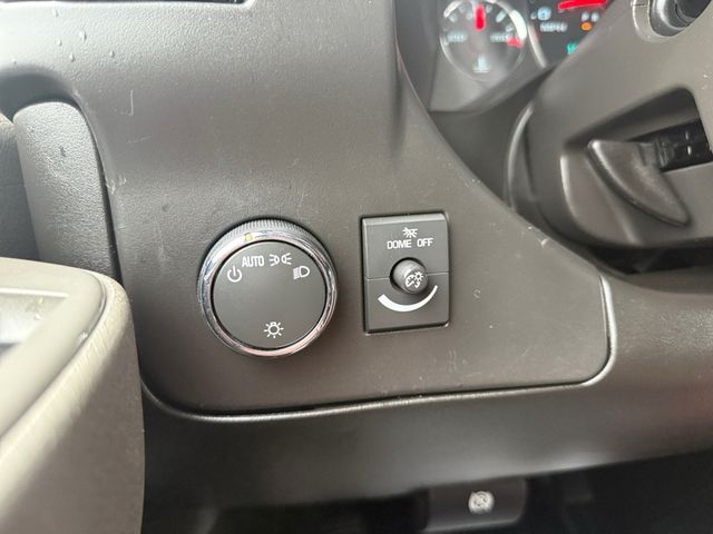 2021 Chevrolet EXPRESS G2500 V8 Cargo Service Van | Canton, Ohio | Ohio Auto Warehouse LLC 2021 Chevrolet EXPRESS G2500 V8 Cargo Service Van | Canton, Ohio | Ohio Auto Warehouse LLC