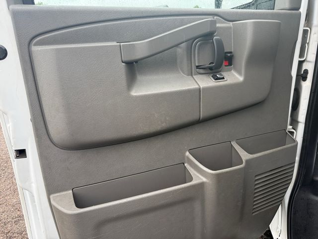 2021 Chevrolet EXPRESS G2500 V8 Cargo Service Van | Canton, Ohio | Ohio Auto Warehouse LLC 2021 Chevrolet EXPRESS G2500 V8 Cargo Service Van | Canton, Ohio | Ohio Auto Warehouse LLC