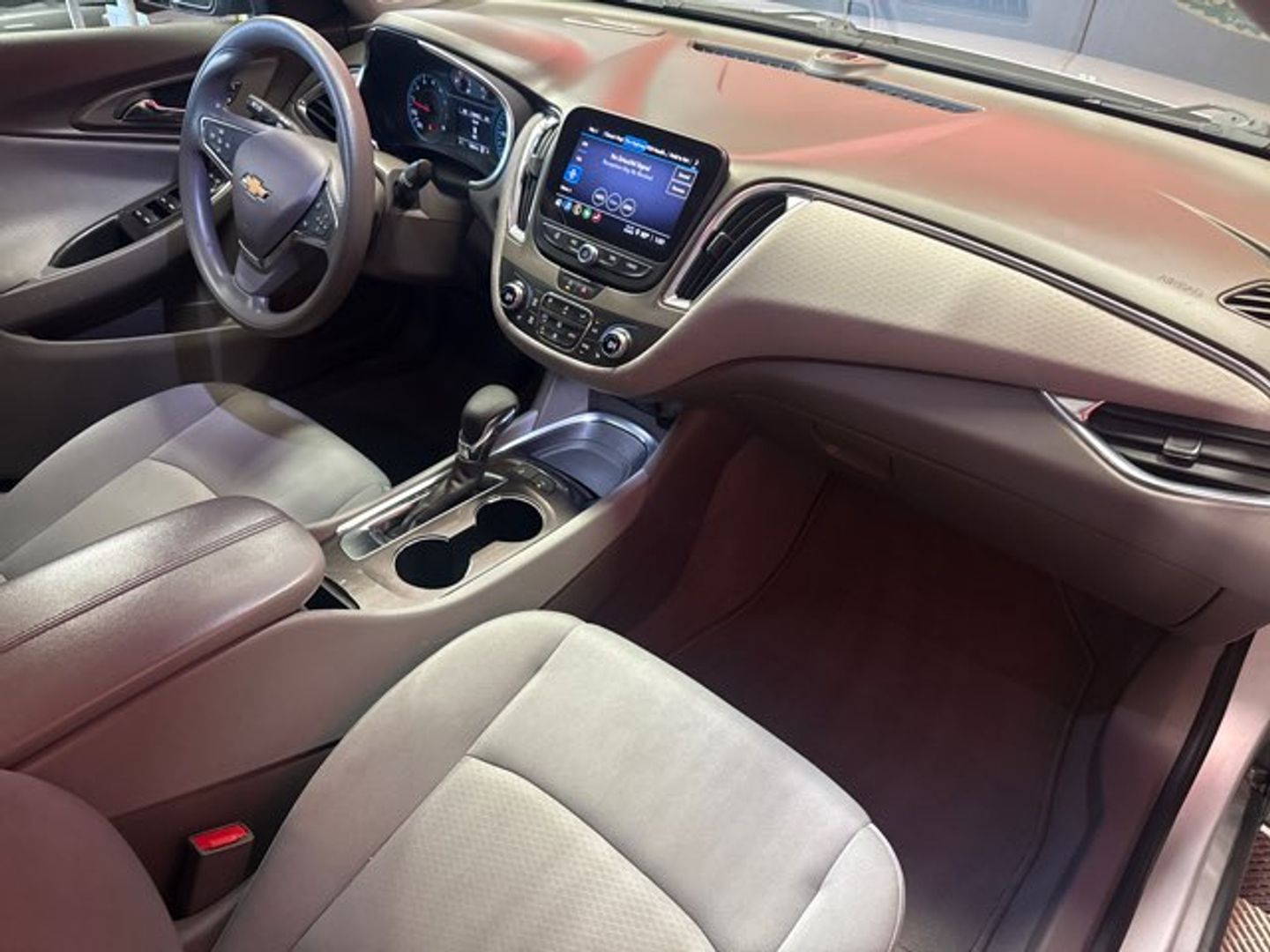 2021 Chevrolet Malibu LT [GAN] Silver Ice Metallic at Gerry Lane Buick GMC