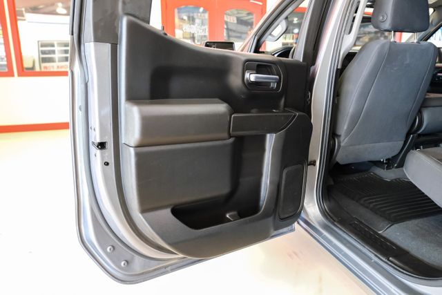 2021 Chevrolet Silverado 1500 Custom Trail Boss | Addison, TX | Mr Car Guys 2021 Chevrolet Silverado 1500 Custom Trail Boss | Addison, TX | Mr Car Guys