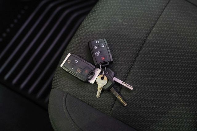 2021 Chevrolet Silverado 1500 Custom Trail Boss | Addison, TX | Mr Car Guys 2021 Chevrolet Silverado 1500 Custom Trail Boss | Addison, TX | Mr Car Guys