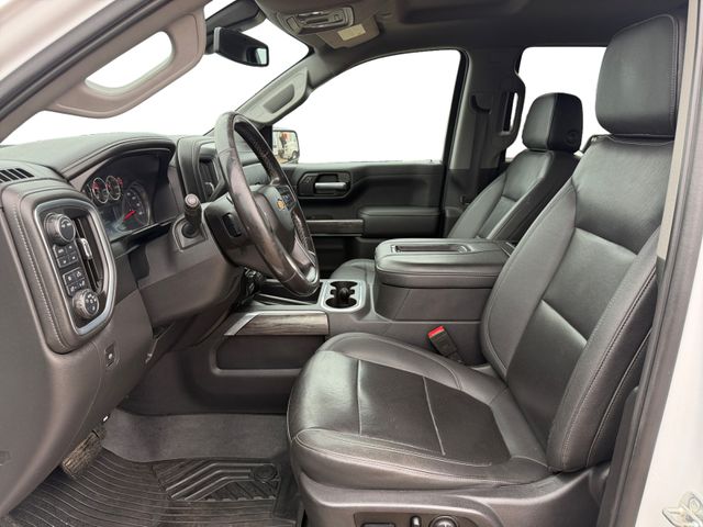 2021 Chevrolet SILVERADO 1500 LTZ 4x4 V8 Crew Cab | Canton, Ohio | Ohio Auto Warehouse LLC 2021 Chevrolet SILVERADO 1500 LTZ 4x4 V8 Crew Cab | Canton, Ohio | Ohio Auto Warehouse LLC