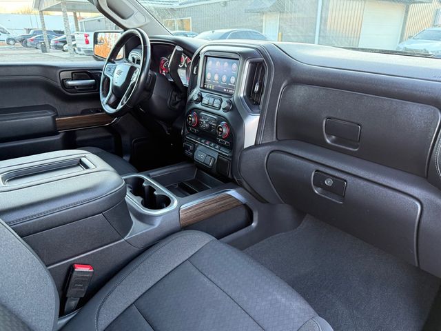 2021 Chevrolet SILVERADO 1500 4x4 RST Z71 Crew Cab | Canton, Ohio | Ohio Auto Warehouse LLC 2021 Chevrolet SILVERADO 1500 4x4 RST Z71 Crew Cab | Canton, Ohio | Ohio Auto Warehouse LLC