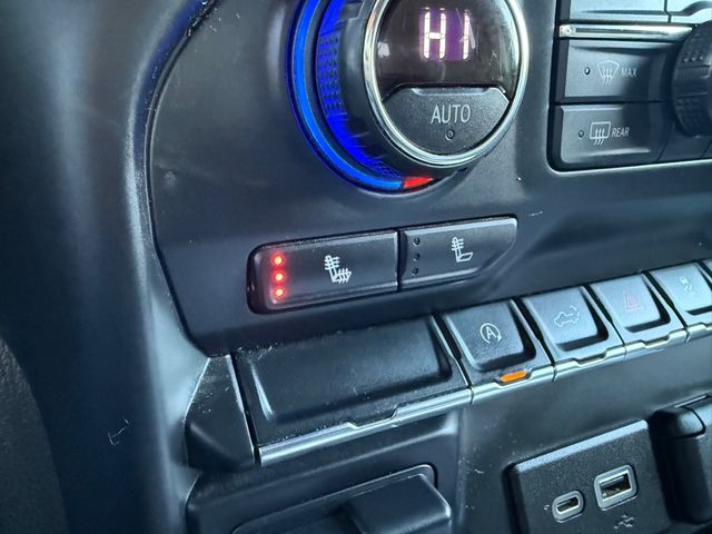 2021 Chevrolet SILVERADO 1500 4x4 RST Z71 Crew Cab | Canton, Ohio | Ohio Auto Warehouse LLC 2021 Chevrolet SILVERADO 1500 4x4 RST Z71 Crew Cab | Canton, Ohio | Ohio Auto Warehouse LLC