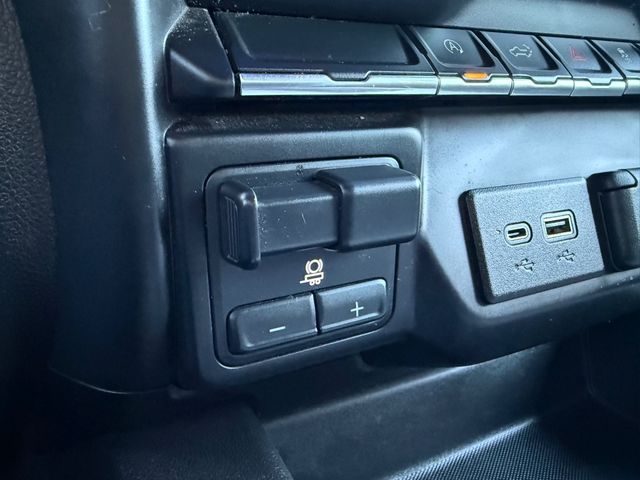 2021 Chevrolet SILVERADO 1500 4x4 RST Z71 Crew Cab | Canton, Ohio | Ohio Auto Warehouse LLC 2021 Chevrolet SILVERADO 1500 4x4 RST Z71 Crew Cab | Canton, Ohio | Ohio Auto Warehouse LLC