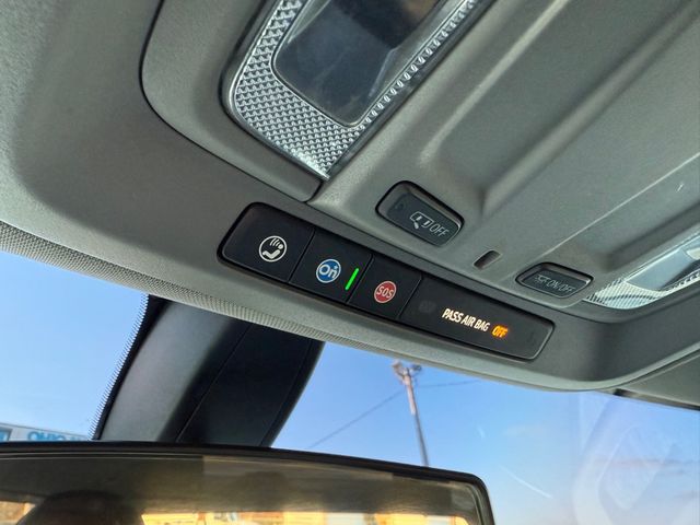 2021 Chevrolet SILVERADO 1500 4x4 RST Z71 Crew Cab | Canton, Ohio | Ohio Auto Warehouse LLC 2021 Chevrolet SILVERADO 1500 4x4 RST Z71 Crew Cab | Canton, Ohio | Ohio Auto Warehouse LLC