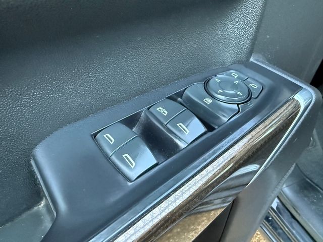 2021 Chevrolet SILVERADO 1500 4x4 RST Z71 Crew Cab | Canton, Ohio | Ohio Auto Warehouse LLC 2021 Chevrolet SILVERADO 1500 4x4 RST Z71 Crew Cab | Canton, Ohio | Ohio Auto Warehouse LLC