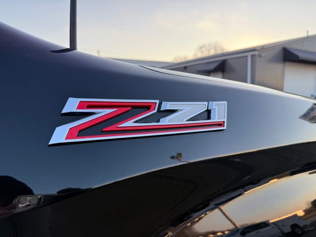 2021 Chevrolet SILVERADO 1500 4x4 RST Z71 Crew Cab | Canton, Ohio | Ohio Auto Warehouse LLC 2021 Chevrolet SILVERADO 1500 4x4 RST Z71 Crew Cab | Canton, Ohio | Ohio Auto Warehouse LLC