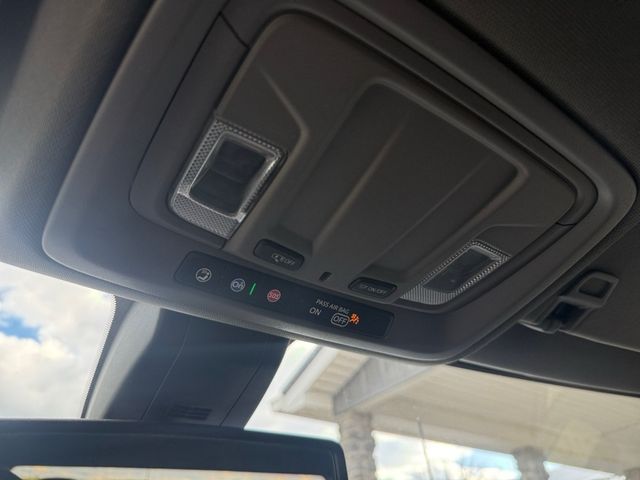 2021 Chevrolet SILVERADO 2500 4x4 Crew Cab V8 Long Bed | Canton, Ohio | Ohio Auto Warehouse LLC