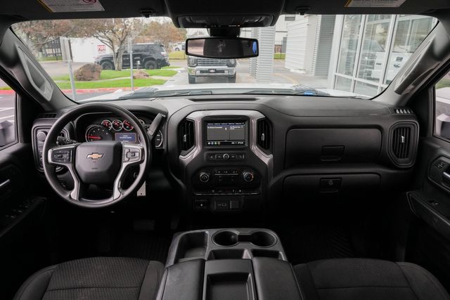 2021 Chevrolet Silverado 2500HD Custom 4X4 / ALLISON TRANS / CLEAN CARFAX TX OWNED | Dallas, TX | Rocky Mountain Truck Stop Dallas 2021 Chevrolet Silverado 2500HD Custom 4X4 / ALLISON TRANS / CLEAN CARFAX TX OWNED | Dallas, TX | Rocky Mountain Truck Stop Dallas