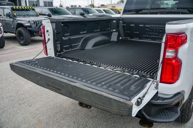 2021 Chevrolet Silverado 2500HD Custom 4X4 / ALLISON TRANS / CLEAN CARFAX TX OWNED | Dallas, TX | Rocky Mountain Truck Stop Dallas 2021 Chevrolet Silverado 2500HD Custom 4X4 / ALLISON TRANS / CLEAN CARFAX TX OWNED | Dallas, TX | Rocky Mountain Truck Stop Dallas