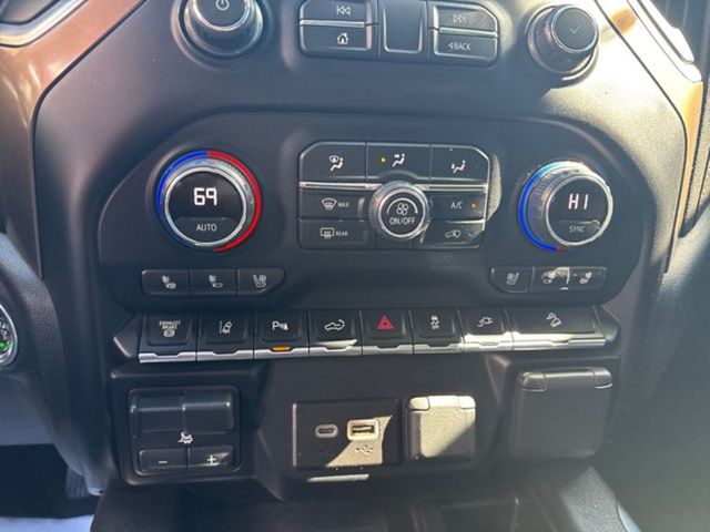 2021 Chevrolet Silverado 2500HD High Country | San Antonio, TX | Clear Choice Automotive South