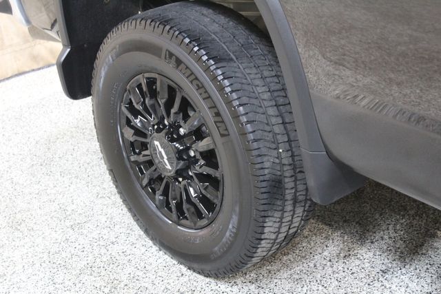 2021 Chevrolet Silverado 3500HD Long Bed 4x4 Diesel Alaskan LT | Roscoe, IL | Autoland Outlets 2021 Chevrolet Silverado 3500HD Long Bed 4x4 Diesel Alaskan LT | Roscoe, IL | Autoland Outlets