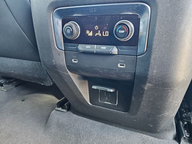 2021 Chevrolet Suburban LT | Brownsville TX | English Motors