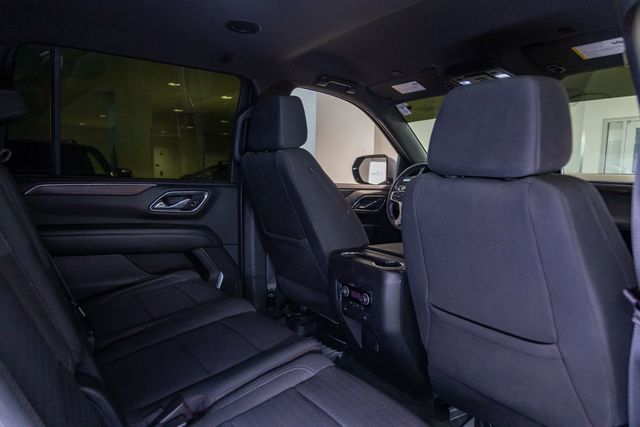 2021 Chevrolet Suburban New Style 3rd row LS