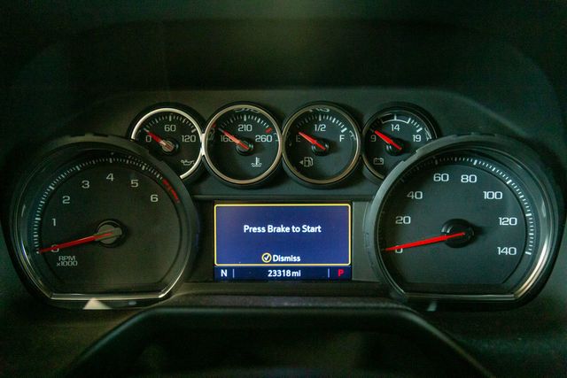 2021 Chevrolet Suburban New Style 3rd row LS