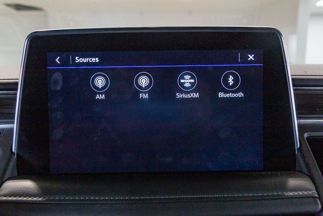 2021 Chevrolet Suburban New Style 3rd row LS